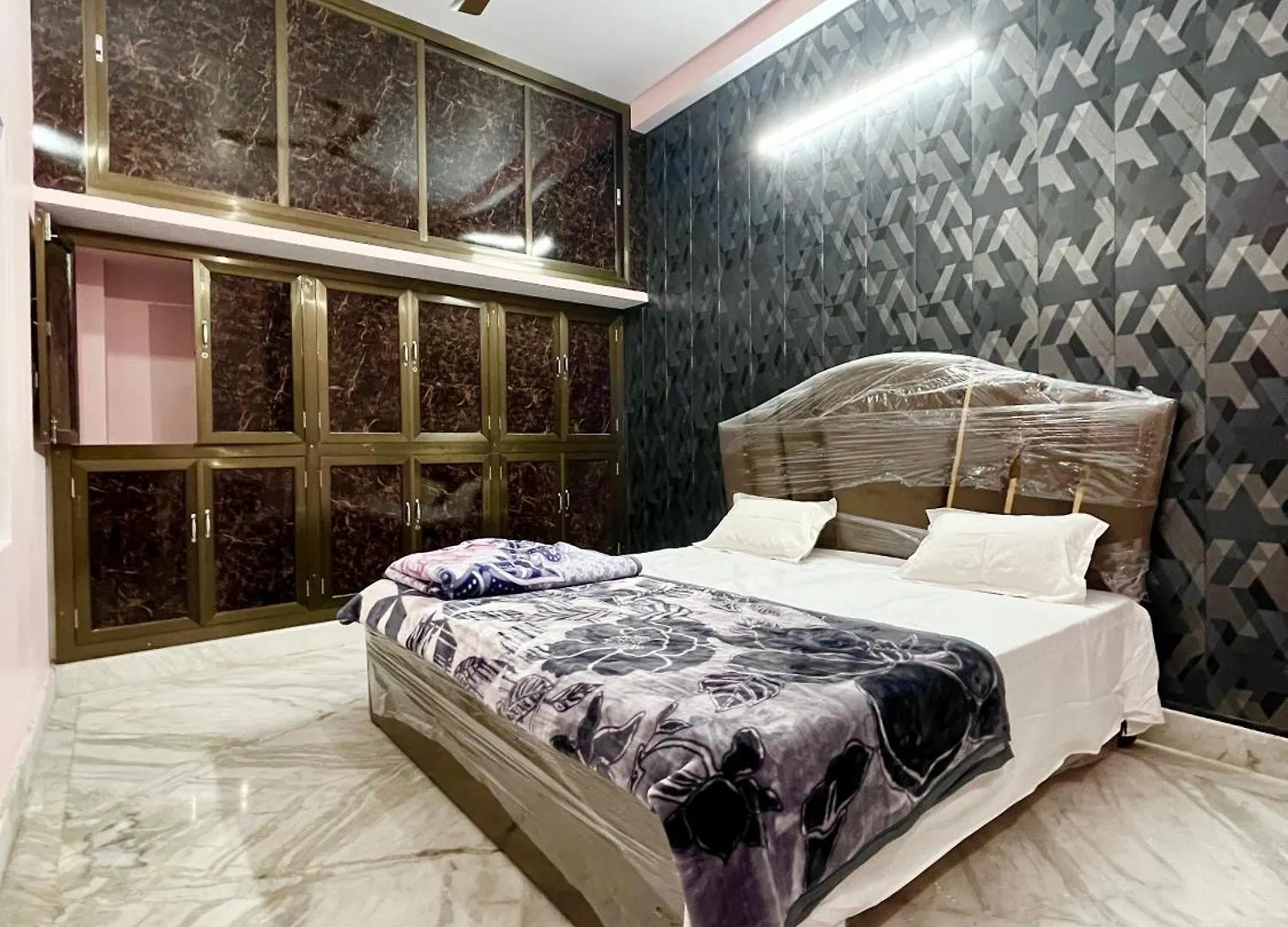 Most Beautiful Room In Varanasi, Just 100M From Arti Ghat 0*,  Inde